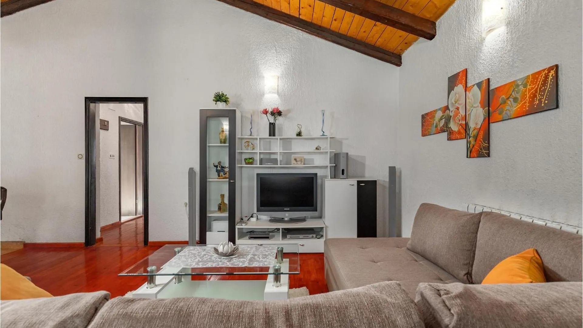 3 Bedroom Nice Home In Sv,Lovrec Sveti Lovreč Pazenatički